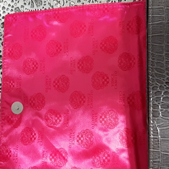 Vince Camuto Large Clutch - Picture 2 of 6